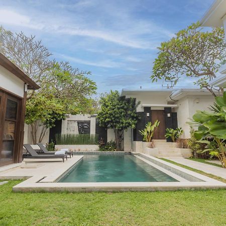 Villa Harmony - Residence Seminyak Esterno foto